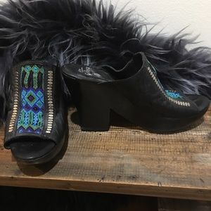 Calleen Cordero Versatile Mule Clog
